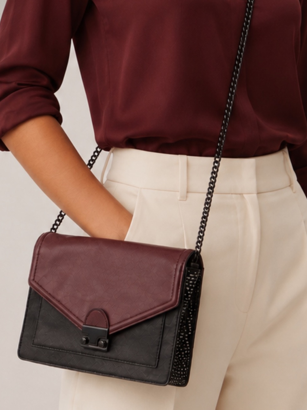 LOEFFLER RANDALL Women’s Two-Tone Burgundy & Black Crossbody Bag. EUC